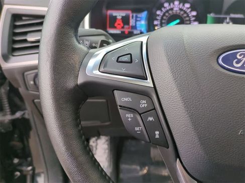 Used 2019 Ford Edge SEL w/ Equipment Group 201A image 16