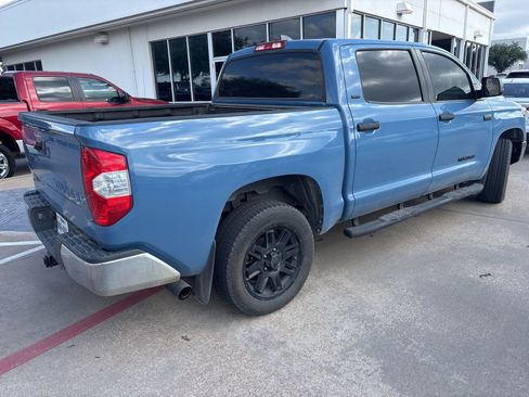 Used 2021 Toyota Tundra SR5 w/ SR5 Leather Package AWD/4WD image 5