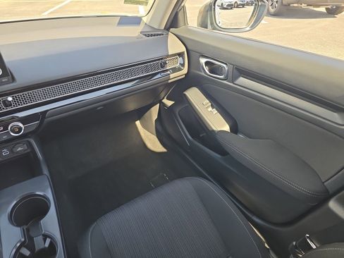 Used 2023 Honda Civic LX image 11