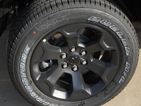 New 2026 RAM 1500 Lone Star AWD/4WD image 11