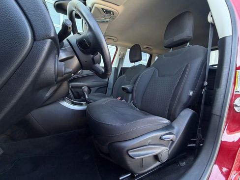 Used 2018 Jeep Compass Sport image 6