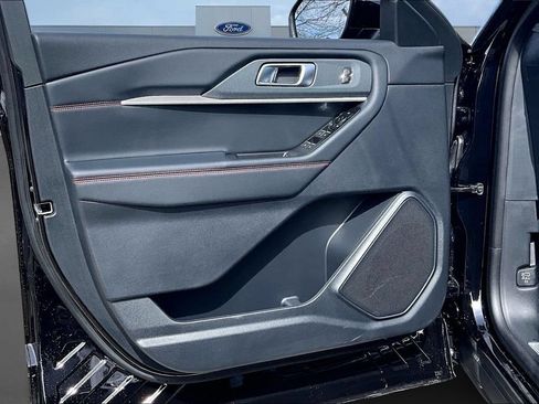 New 2026 Ford Explorer ST-Line AWD/4WD image 25