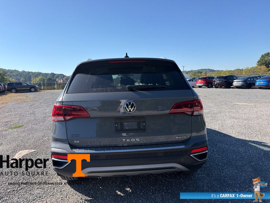 Used 2024 Volkswagen Taos SE AWD/4WD image 4