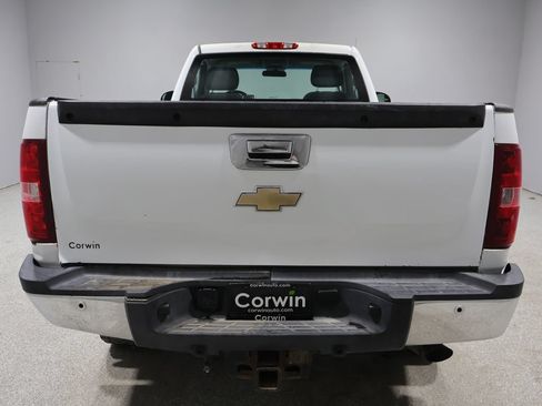 Used 2013 Chevrolet Silverado 2500 W/T w/ Snow Plow Prep Package AWD/4WD image 6