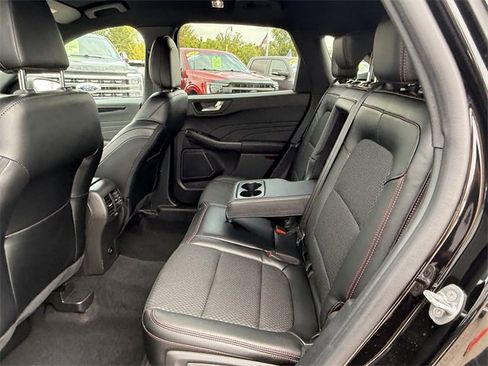Certified 2024 Ford Escape ST-Line w/ Tech Pack #1 image 9