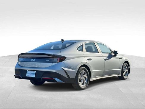 New 2026 Hyundai Sonata SE image 4
