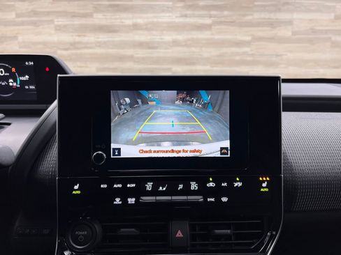 Used 2025 Subaru Solterra Premium image 12