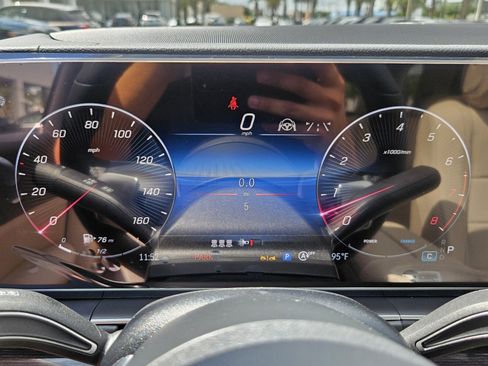 New 2026 Mercedes-Benz GLE 450 4MATIC image 32