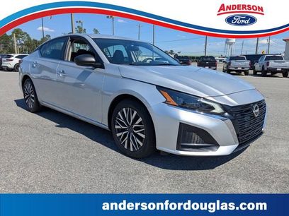 Used 2024 Nissan Altima 2.5 SV