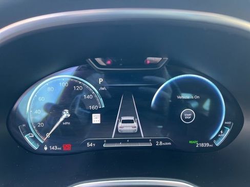 Used 2023 Genesis G80 image 11