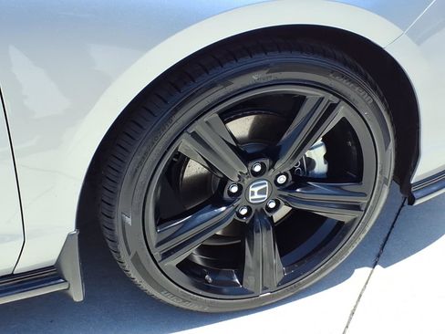 Used 2024 Honda Accord Sport image 21