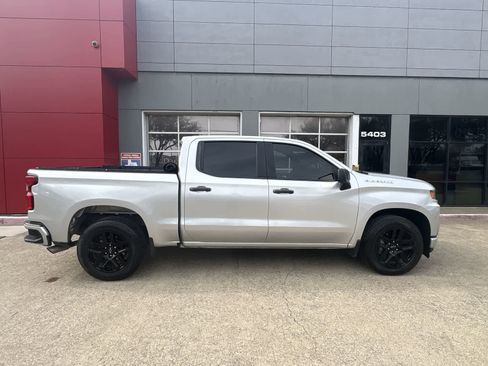 Used 2020 Chevrolet Silverado 1500 Custom w/ Infotainment Package image 15