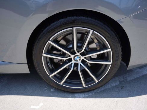Used 2026 BMW 230i Coupe RWD image 5