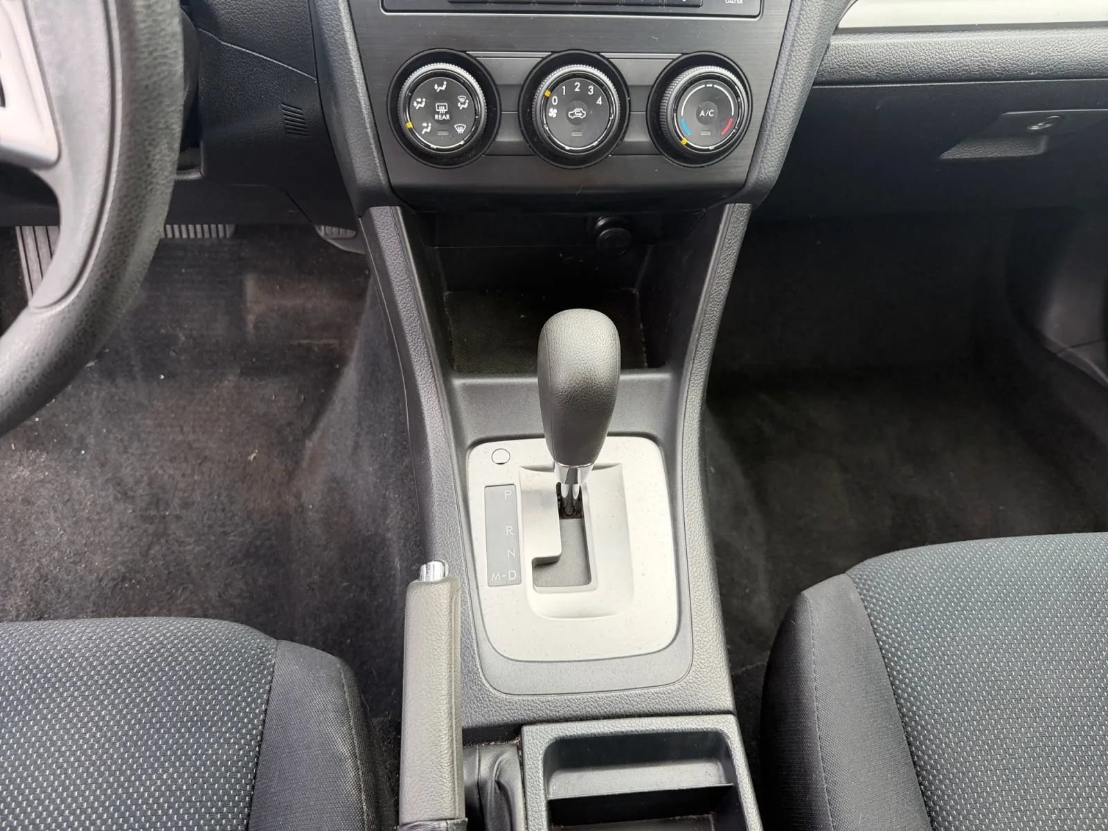 Used 2014 Subaru Impreza 2.0i Premium AWD/4WD image 12