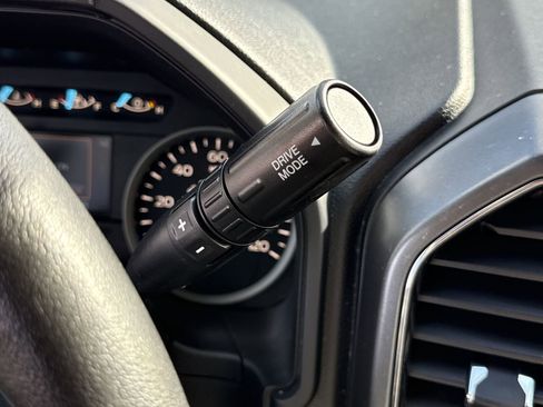 Used 2019 Ford F150 XLT w/ Equipment Group 301A Mid image 22