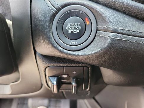 Used 2022 Dodge Durango GT RWD image 16