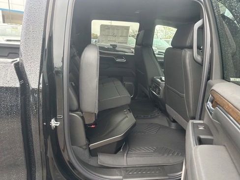New 2026 Chevrolet Silverado 1500 High Country w/ LPO, Dark Essentials Package image 31
