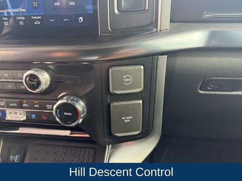 Certified 2024 Ford F150 Platinum w/ FX4 Off-Road Package image 29