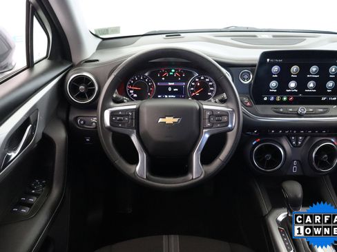 Used 2025 Chevrolet Blazer LT image 17