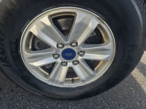 Used 2016 Ford F150 XLT image 33