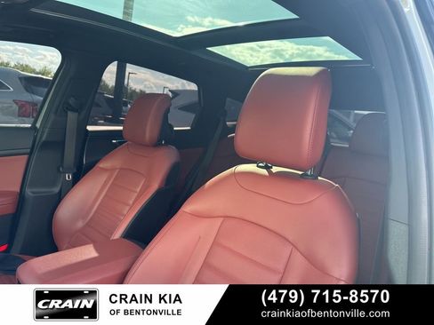 Certified 2025 Kia Sportage SX image 4