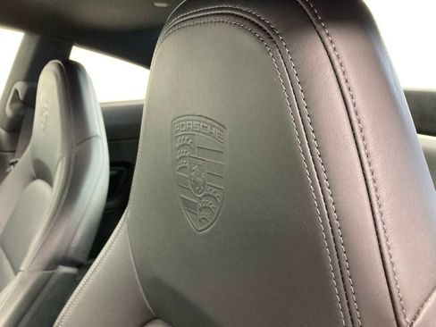 Certified 2021 Porsche 911 Carrera 4 image 9