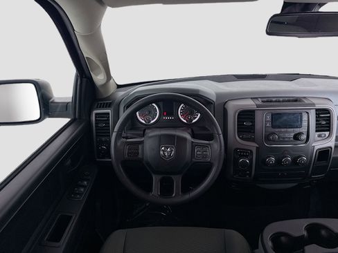 Used 2019 RAM 1500 Express image 17