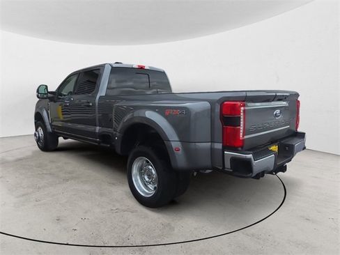 Certified 2024 Ford F450 Lariat w/ Lariat Ultimate Package image 3