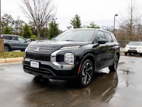 Used 2022 Mitsubishi Outlander ES AWD/4WD image 8