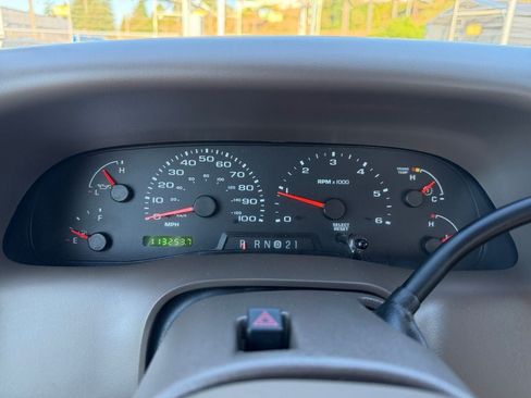 Used 2003 Ford F350 Lariat RWD image 14