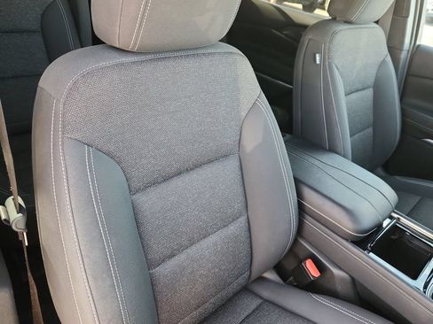 Used 2024 Chevrolet Traverse LT AWD/4WD image 18