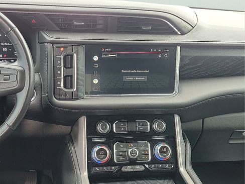 Used 2022 GMC Yukon Denali AWD/4WD image 10