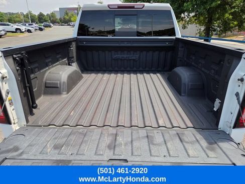 Used 2021 GMC Sierra 1500 AT4 w/ AT4 Value Package AWD/4WD image 7