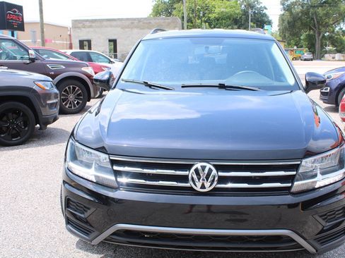 Used 2019 Volkswagen Tiguan S FWD image 6
