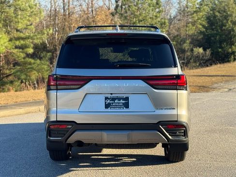 New 2025 Lexus LX 700h Luxury image 13