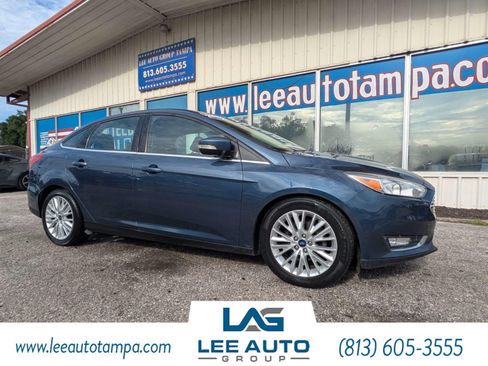 Used 2018 Ford Focus Titanium FWD image 1