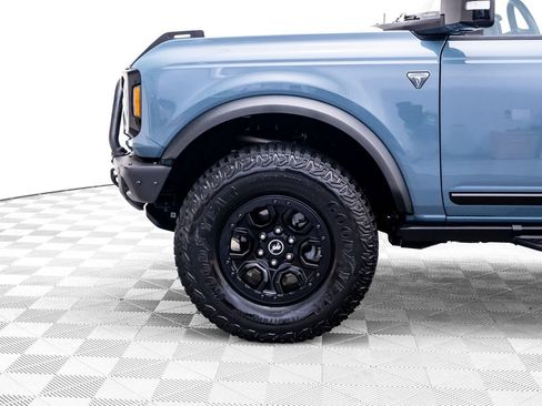 Used 2021 Ford Bronco First Edition AWD/4WD image 38