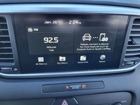 Used 2021 Kia Sportage LX image 16