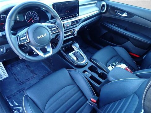 Used 2024 Kia Forte GT-Line w/ GT-Line Premium Package image 9