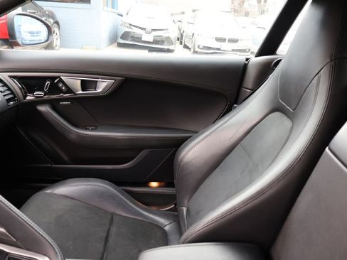 Used 2017 Jaguar F-TYPE Coupe image 37