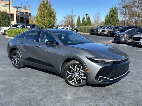 Used 2026 Toyota Crown XLE image 2