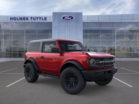 New 2026 Ford Bronco 2-Door w/ Sasquatch Package AWD/4WD image 7