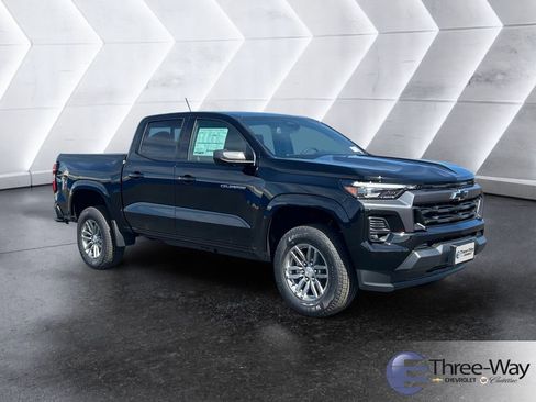 New 2026 Chevrolet Colorado LT w/ LT Convenience Package RWD image 7