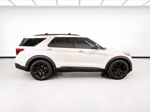 Used 2021 Ford Explorer ST w/ Equipment Group 401A image 25