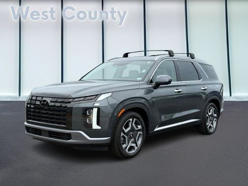 Used 2023 Hyundai Palisade Limited FWD image 9