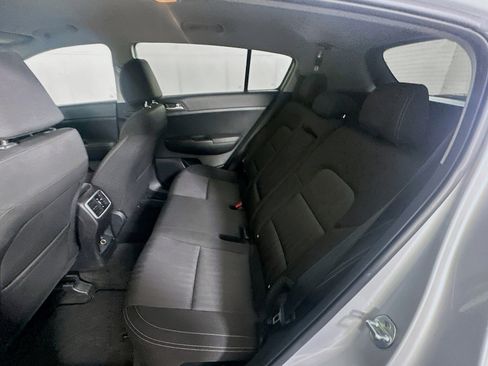 Used 2022 Kia Sportage LX image 25