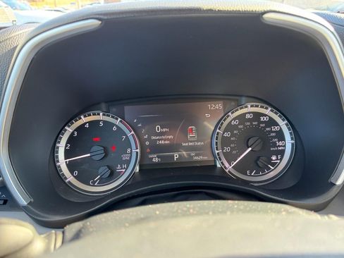 Used 2023 Toyota Highlander XLE image 24