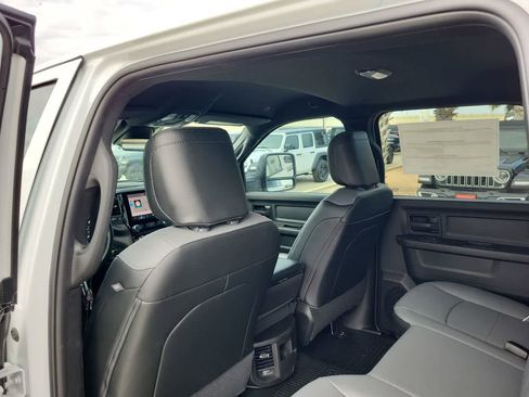 New 2026 RAM 2500 Tradesman AWD/4WD image 20