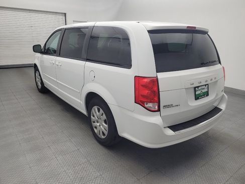 Used 2016 Dodge Grand Caravan SE w/ Quick Order Package 29E SE FWD image 5