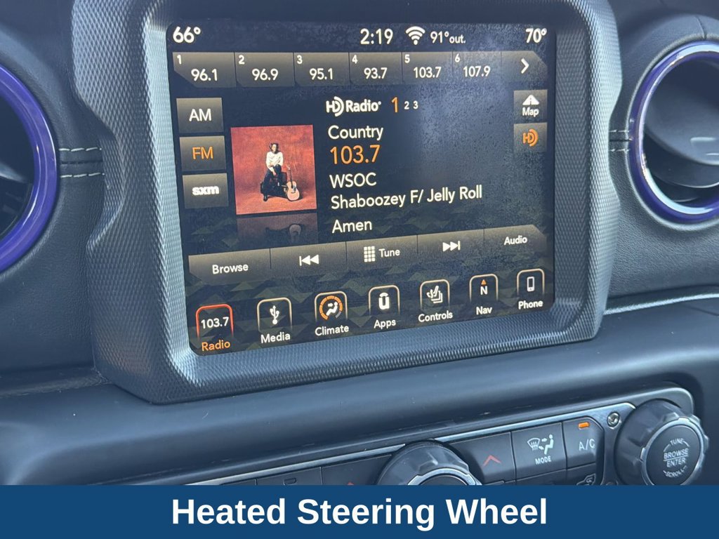 Used 2019 Jeep Wrangler Unlimited Sahara AWD/4WD image 15